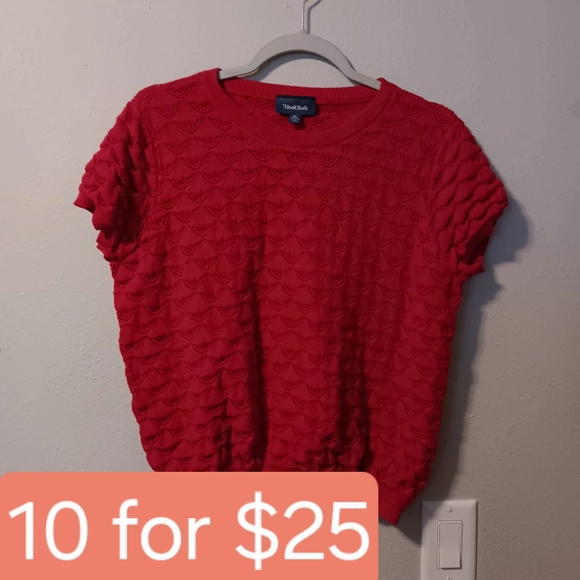 ModCloth Red Short-Sleeve Textured Knit Top - Picture 2 of 12